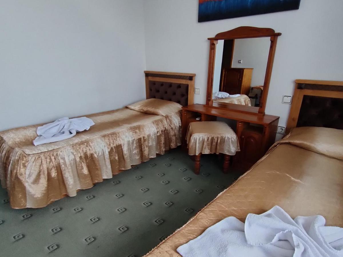 Guest Rooms Grachenovi Bansko Exterior foto